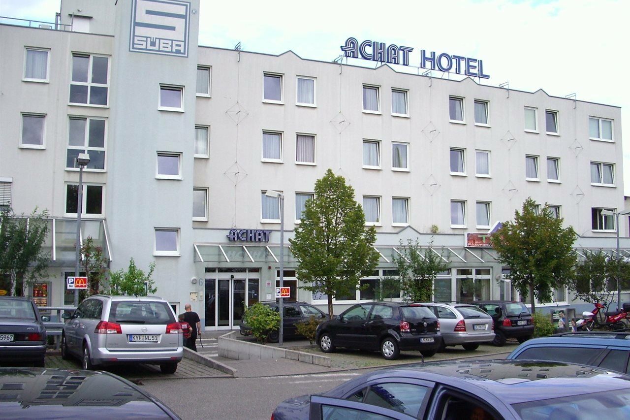 Achat Hotel Stuttgart Zuffenhausen Exteriér fotografie